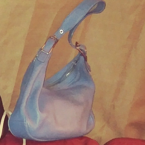 Designer Purses - Picture 7 of 8